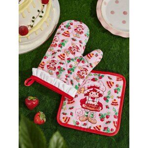 Strawberry Shortcake Pink Oven Mitt & Pot Holder Set Cute Strawberry Retro Print